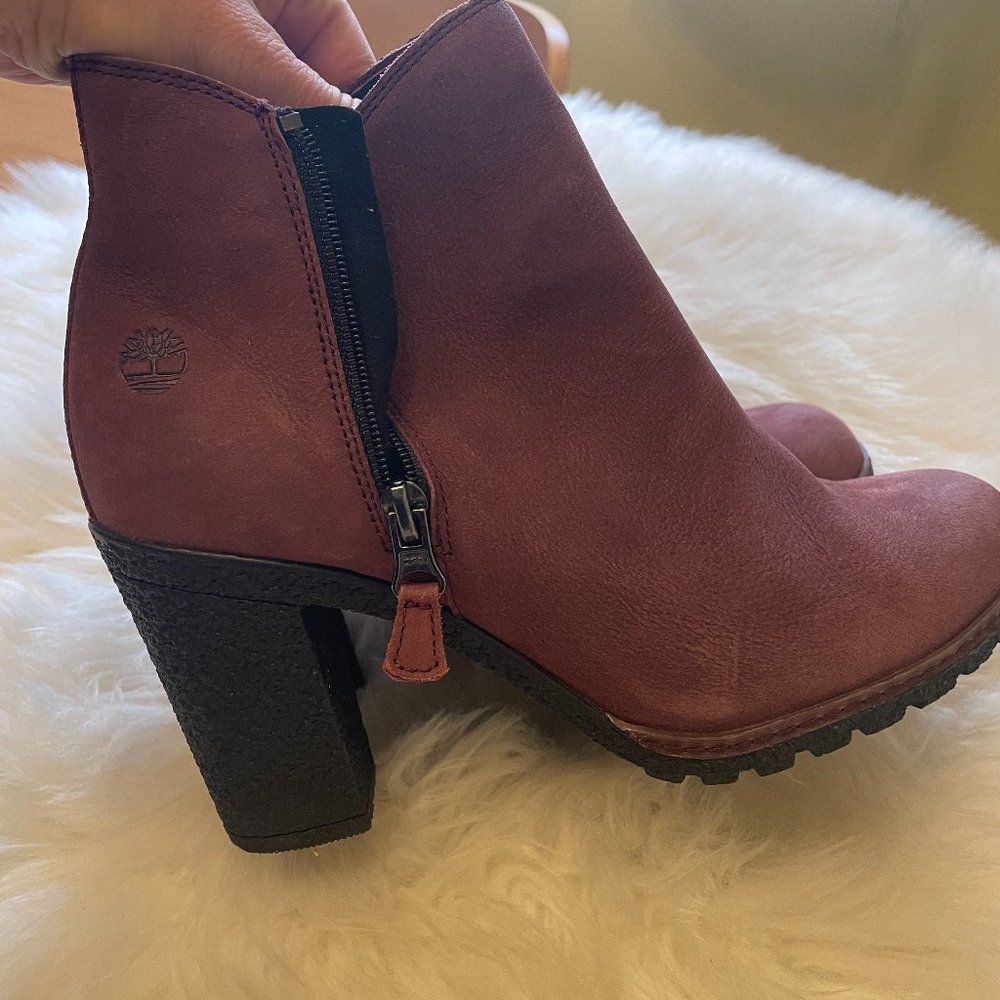 TIMBERLAND Tillston Nubuck Ankle Heeled Boots